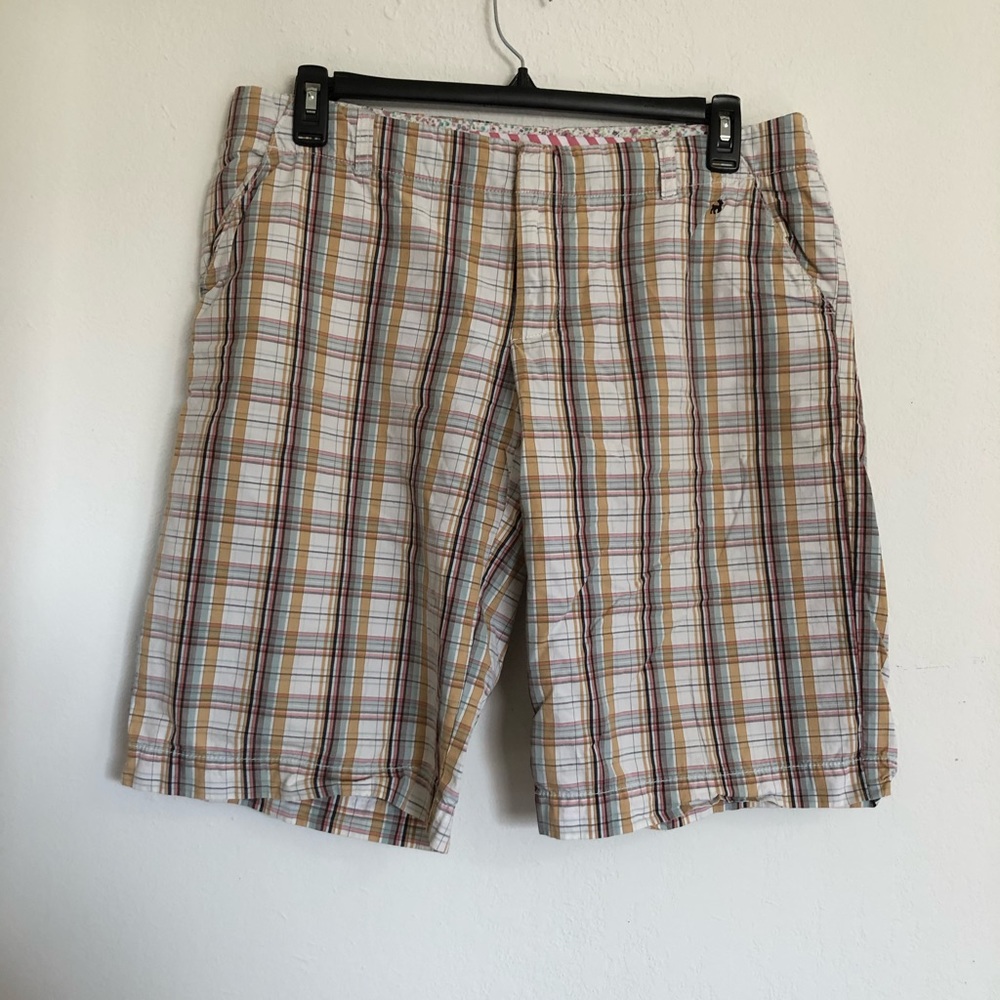 🌟Old Navy plaid bermuda shorts
